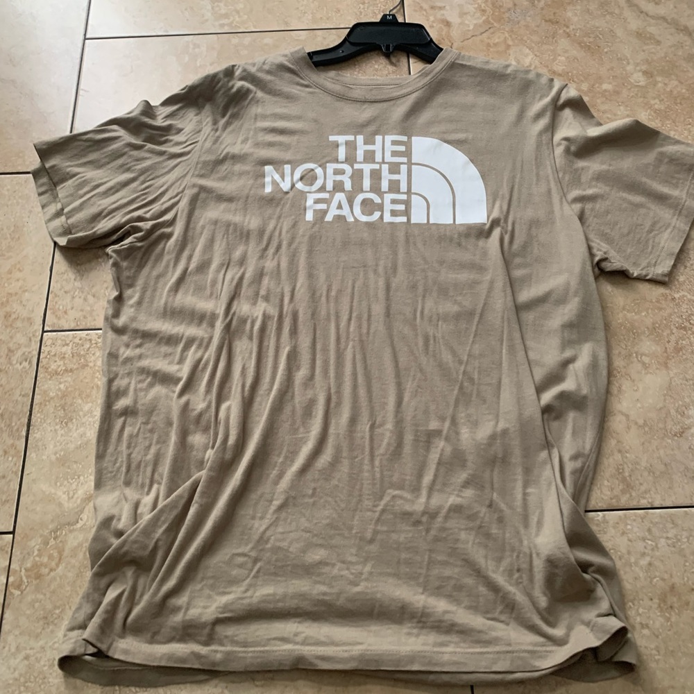 The north face T shirt - Picture 2 of 4